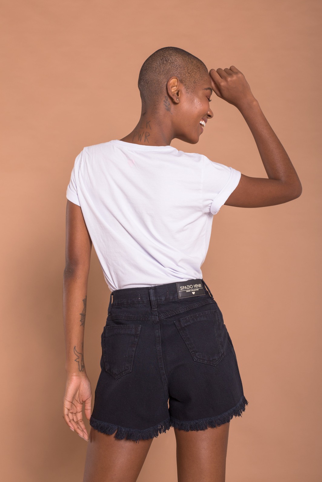 shorts de cintura alta preto