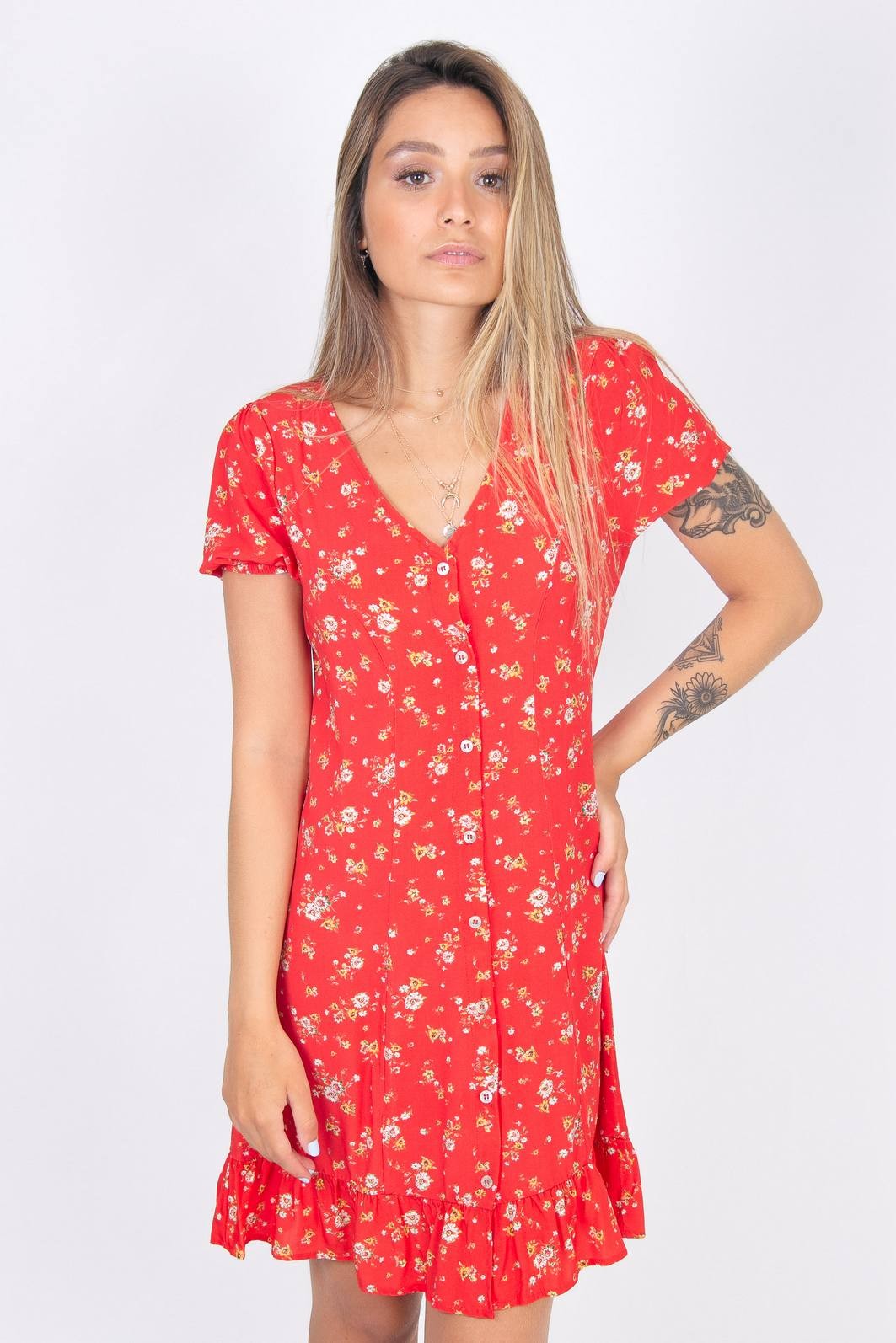 vestido floral vermelho