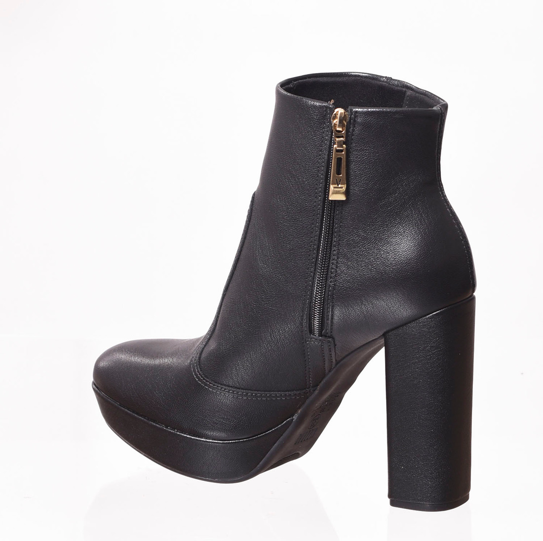 bota vizzano cano curto 2018